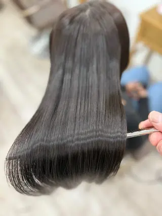 ロング カラー A'SHE横浜所属・髪質改善特化🔥縮毛 、美髪形成のプロ✂️のヘアスタイル
