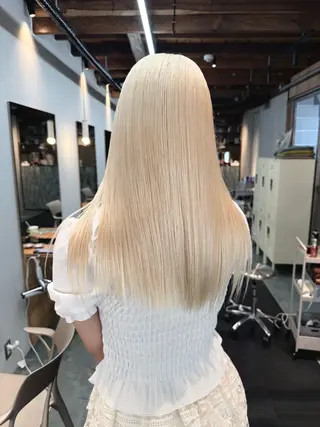 カラー 中崎町ハイトーン🫧 神崎 源のヘアスタイル