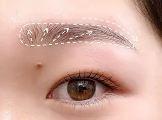 アイブロウ カワイイ保証🤍 chinamiの眉毛・アイブロウイメージ