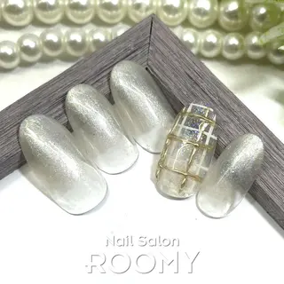 ネイル イワサキ  のネイルデザイン