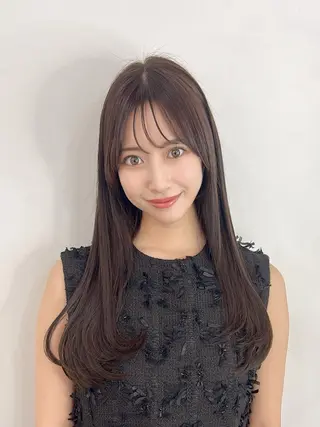 セミロング カラー 武田涼レイヤーカット 髪質改善×縮毛矯正のヘアスタイル