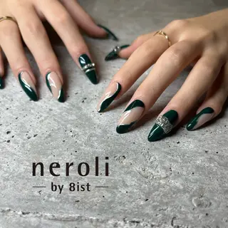 セミロング watabe .のネイルデザイン