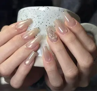 ネイル Queen NAIL SALON所属・林 かねいのネイルデザイン