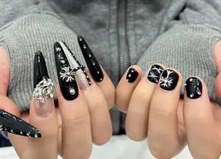 ネイル エ リのネイルデザイン