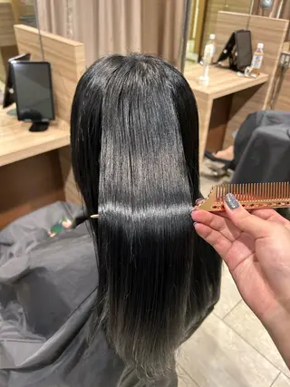 セミロング 塚下 怜菜のヘアスタイル