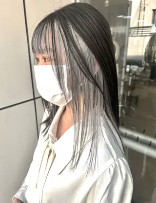 セミロング カラー 🌈インナーカラー ‘ショウマ’🌈のヘアスタイル