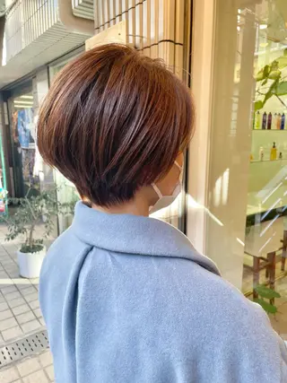 ショート カラー 艶カラー🌙縮毛矯正 /ボブ【Reina】のヘアスタイル