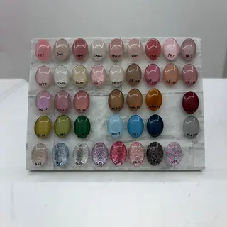 ネイル 佐々木 悠莉のネイルデザイン