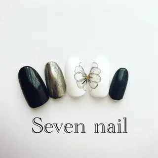 ネイル 名倉 なな子のネイルデザイン