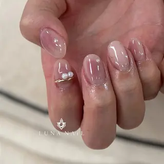 ネイル アトリエ　ミモザ所属・いまむら あかりのネイルデザイン