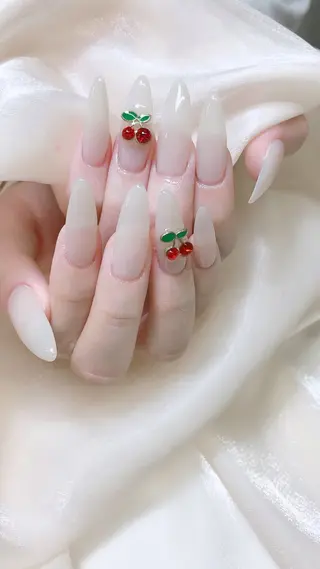 ネイル LR.ONE ヨウのネイルデザイン