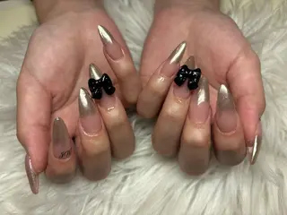 ネイル SOARE🤍 🤍のネイルデザイン