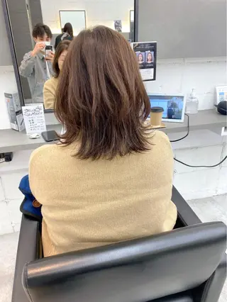 ミディアム カラー ヘアアレンジ 韓国風ハッシュカット 🇰🇷オリーブ職人のヘアスタイル