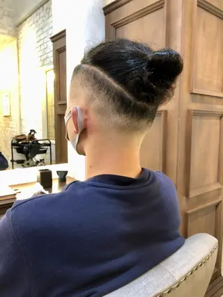 ミディアム メンズ Carina所属・セン北徒歩５分 キシタクのヘアスタイル