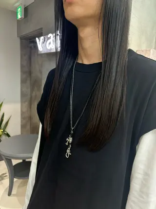 ロング RIN パーマ/暖色カラーのヘアスタイル