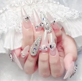 ネイル 🎀彩羽チップ 長さだし専門🎀のネイルデザイン