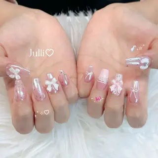 ネイル Julli NailStudioのネイルデザイン