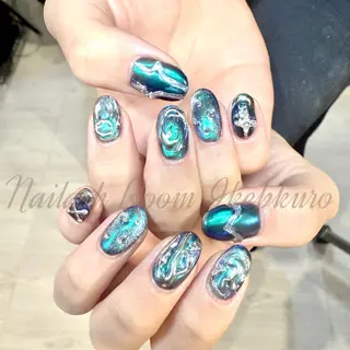 ネイル nanase 🌞のネイルデザイン