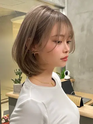 ショート カラー 古賀/レイヤーボブ /ハッシュカットのヘアスタイル