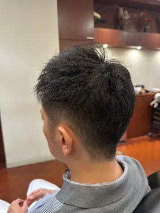 ショート 高木 龍之介のヘアスタイル