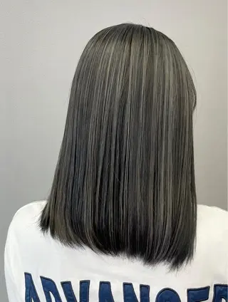 ミディアム カラー piLLon/ RYUKAのヘアスタイル