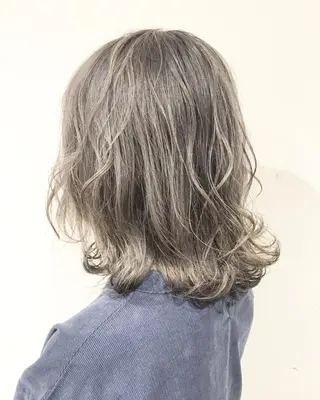 ミディアム カラー 12月限定クーポン 💕大量更新ブリーチのヘアスタイル