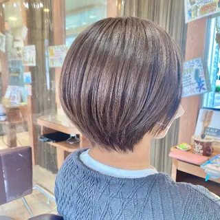 セミロング 加藤 実穂のヘアスタイル