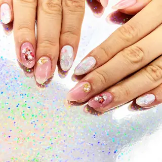 ネイル Minami 🍓のネイルデザイン