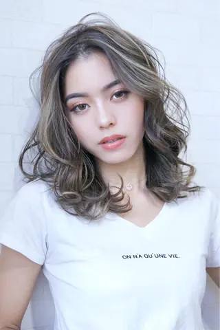 ミディアム カラー 神野 雅樹のヘアスタイル