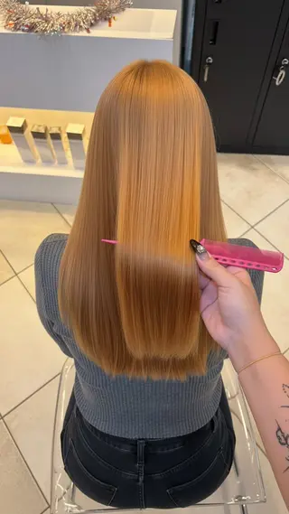 カラー エリアマネージャー 復活の大澤竜馬のヘアスタイル