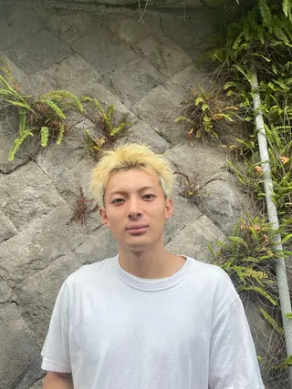 メンズ brunt jet所属・関 晃哉のヘアスタイル
