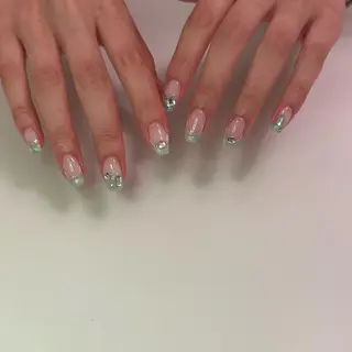 ネイル &h MAKIのネイルデザイン