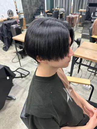 ショート メンズ ルティア新宿縮毛 🐚山入端巧のヘアスタイル