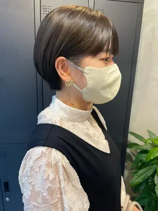 ショート カラー ヤマモト マイのヘアスタイル