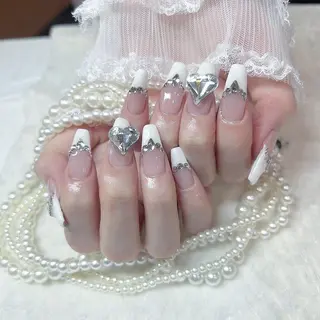 ネイル Minami 🍓のネイルデザイン