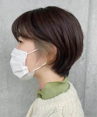 ショート カラー ボブ／レイヤー／艶 🦕risa  森下のヘアスタイル