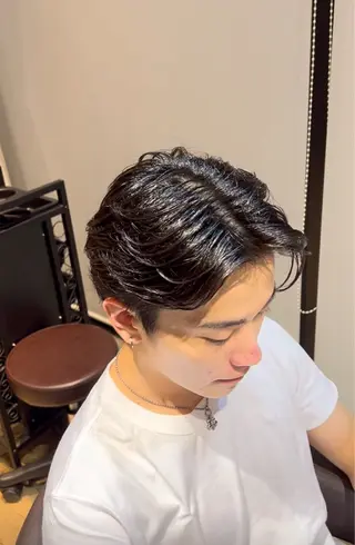 カラー メンズ Hair salon defi 縮毛矯正/髪質改善 渋谷所属・今野 惺虎のヘアスタイル