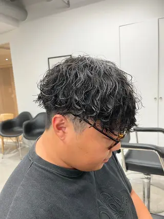 ショート パーマ メンズ 波巻きスパイラル🌀 新潟/万代/山下優のヘアスタイル
