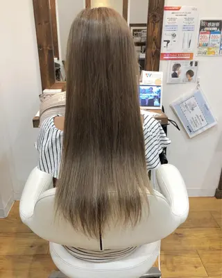 ロング 🌈ハイトーン/ ワタル🌈のヘアスタイル