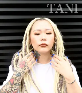 ロング 特殊ヘア師 /TANIのヘアスタイル