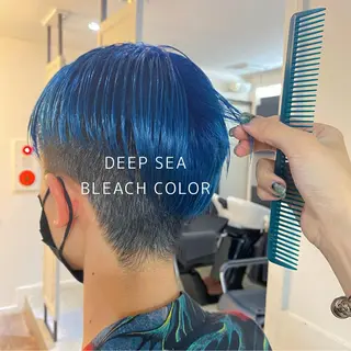 カラー メンズ 梅田ハイトーン チダ ヒナノのヘアスタイル