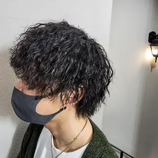 メンズ FREEX所属・特殊パーマ 片山恭兵のヘアスタイル