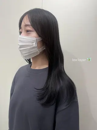 ロング レイヤーカット🤍 /ともえ🤎🧸のヘアスタイル