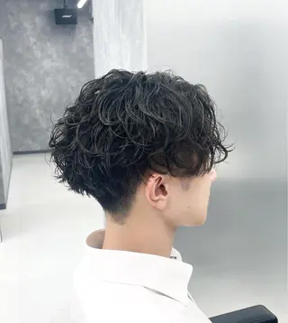 ショート パーマ メンズ カット/ハイトーン/ カラー♱ʜᴀʀᴜᴋᴀのヘアスタイル