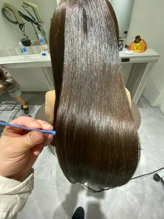 ロング カラー ムトウセイマ/艶髪 /艶ケアWブリーチのヘアスタイル