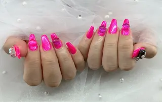 ネイル VIERU YURIのネイルデザイン