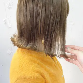 ショート カラー raika .のヘアスタイル