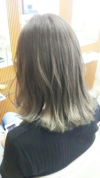 ミディアム カラー 脇田 雄大のヘアスタイル