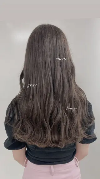 ロング カラー 透明感カラー グレージュ/あいのヘアスタイル