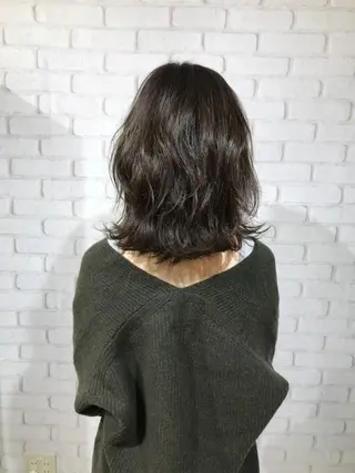 ミディアム エクステ（レミー毛） NINEのヘアスタイル